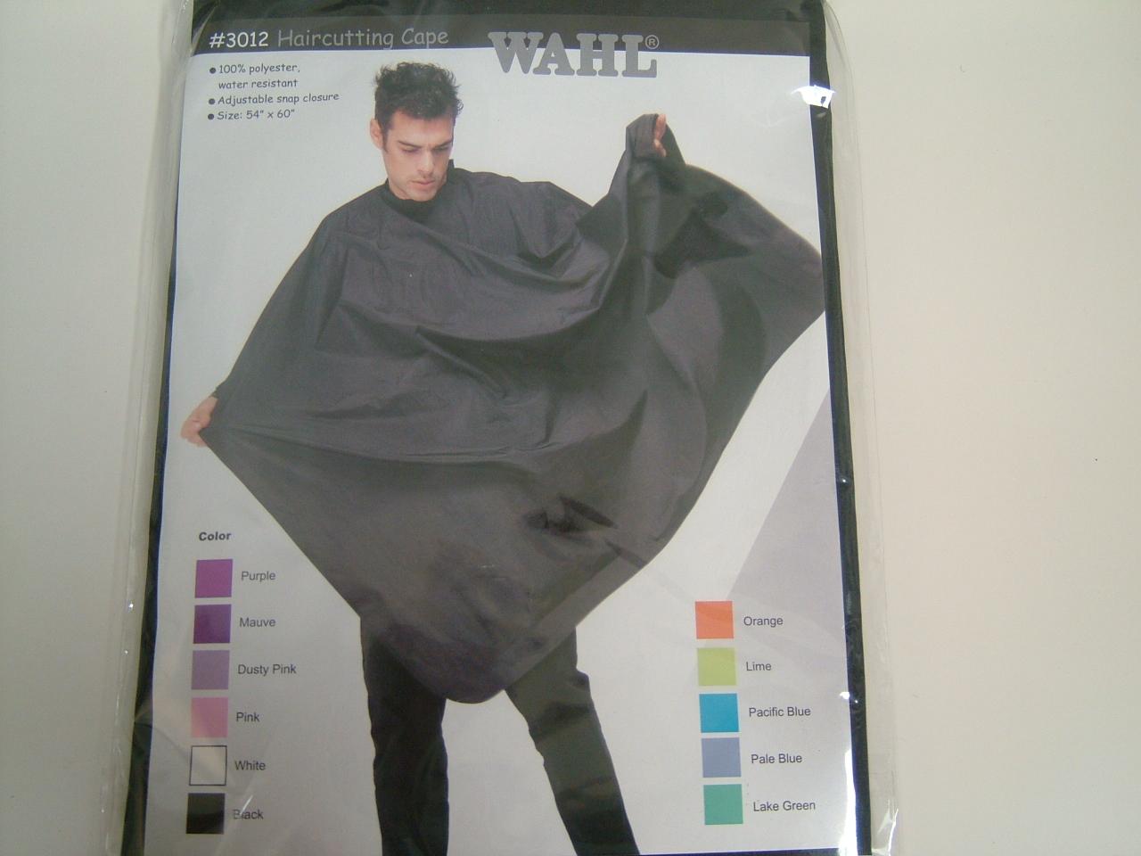Wahl Haircutting Cape - Black.