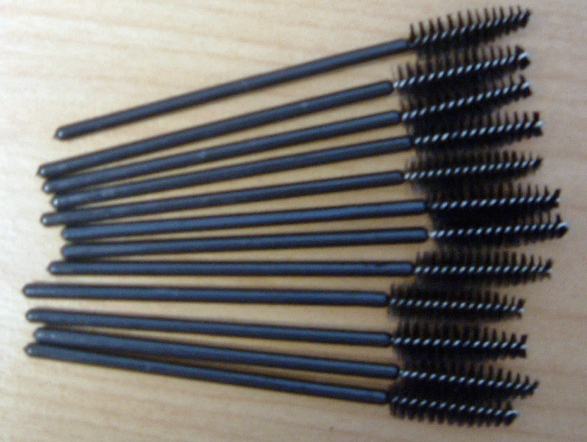 Disposable mascara wands. Pk 50